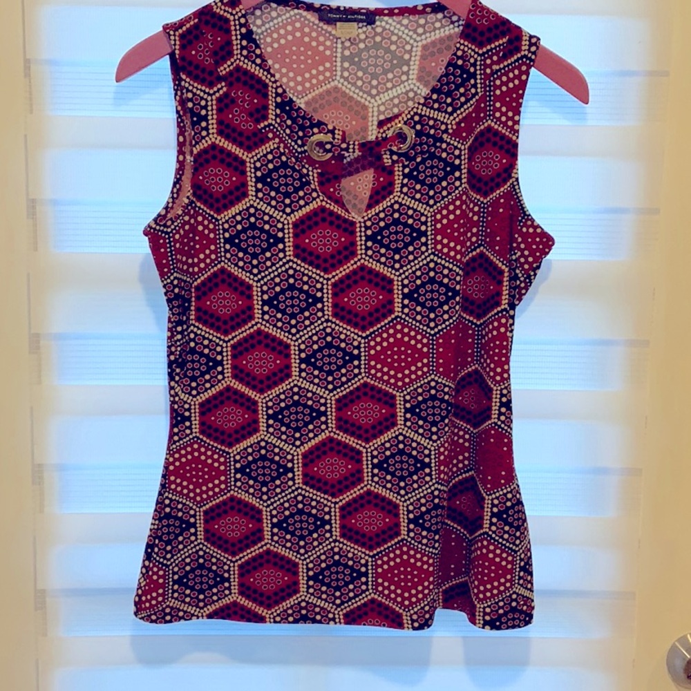 Tommy Hilfiger Geometric Sleeveless Blouse size small